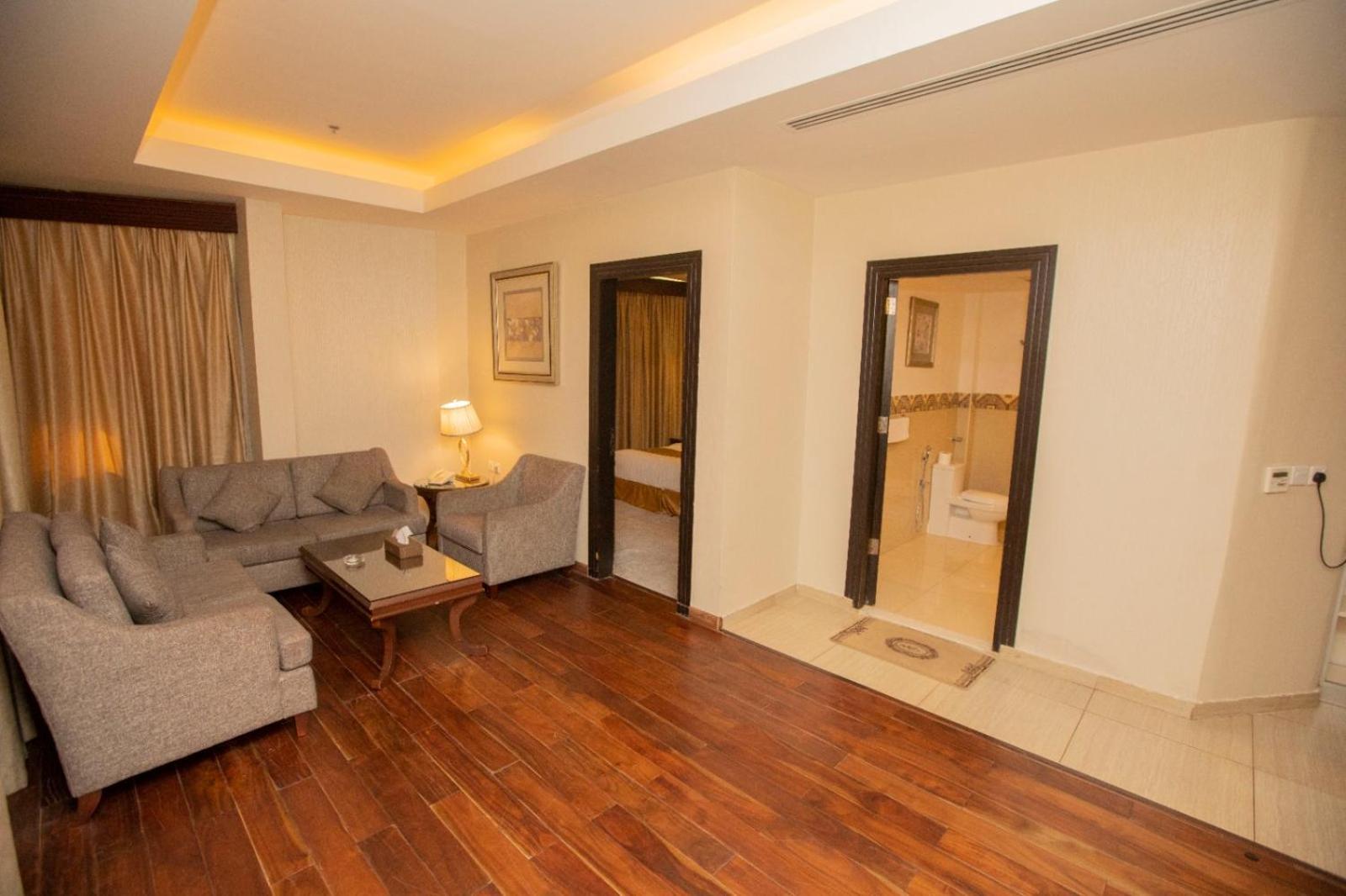 Sanam Hotel Suites - Riyad Extérieur photo